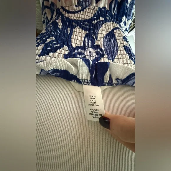 Blue and White smocked floral dress in Medium. Worn once. Perfect for Greece! 🇬🇷 - Picture 10 of 13